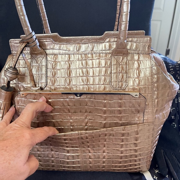 Brahmin Tucker Satchel
'Rose Gold LaScala' - Picture 6 of 8